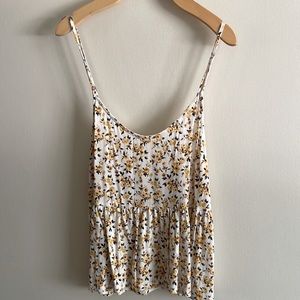 ✨2/15✨ Medium soft and sexy tank by American Eagle. Size Med.